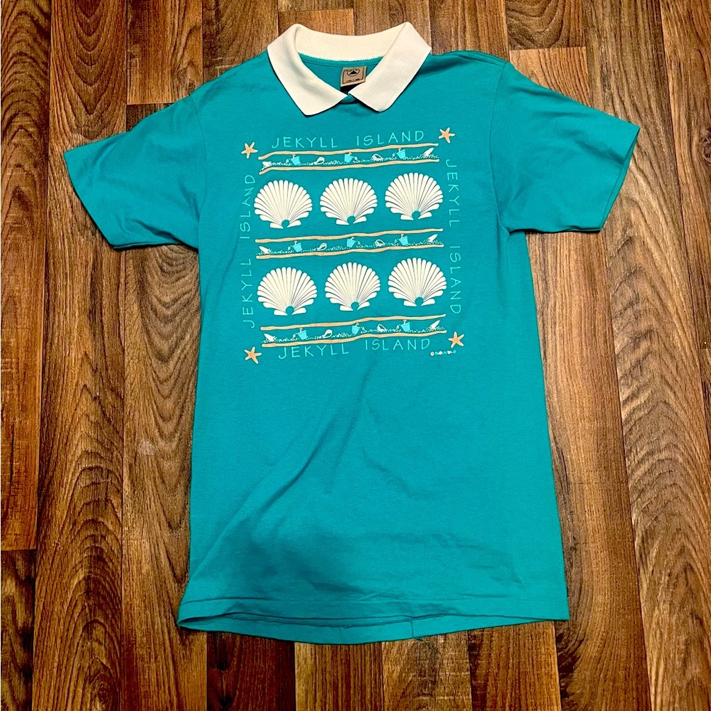 Vintage 80’s Jekyll Island GA Sea Shells T-Shirt Women’s Size Medium Collared
